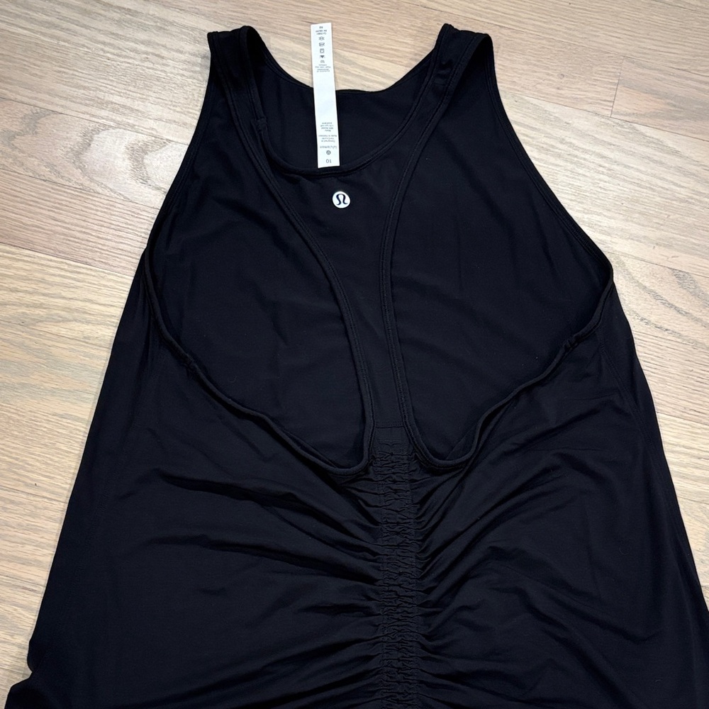 lululemon athletica Black Tank Top with stretchy gathered back detail Size 10